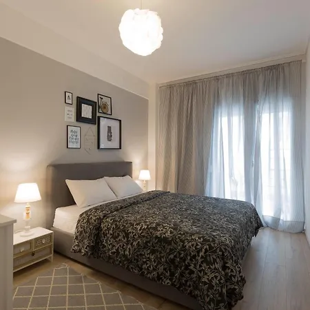 Scandi Chic Apartment, Agia Sofia District #feelslikehome דירה