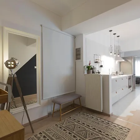 Scandi Chic Apartment, Agia Sofia District #feelslikehome * Thessaloniki