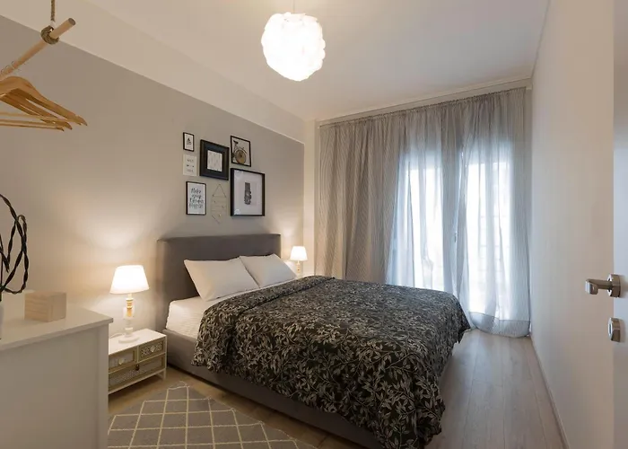Scandi Chic Apartment, Agia Sofia District #feelslikehome شقة